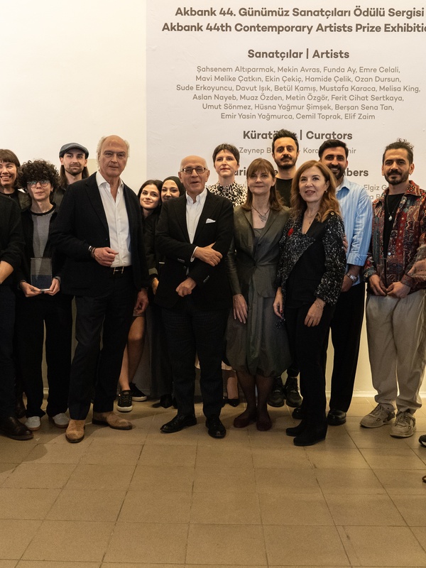 Akbank 44. Günümüz Sanatçıları Sergisi Açıldı