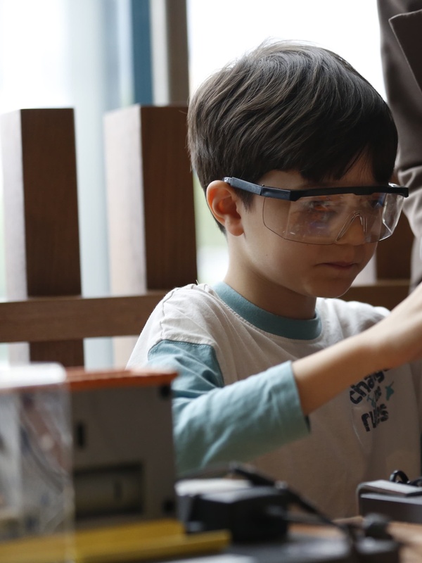 IDAF 6. Kez AKM'de: RETELL Temasıyla Dijital Sanat