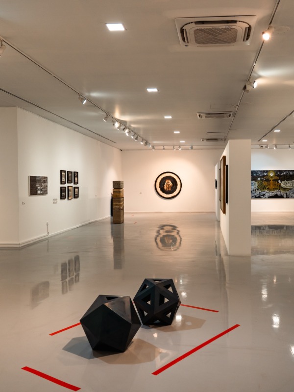Taksim Sanat'ta 60 Eser, 21 Haziran'a Uzadı