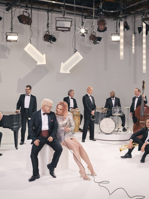 Pink Martini Harbiye'de Dünya Müziğini Buluşturuyor
