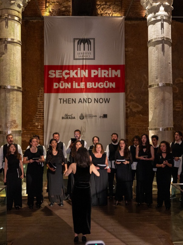 Seçkin Pirim'in 'Dün İle Bugün' Sergisi Şerefiye Sarnıcı'nda