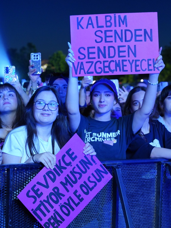 Kıraç, Samsun Kültür Yolu Festivali'nde Rock Rüzgarı Estirdi