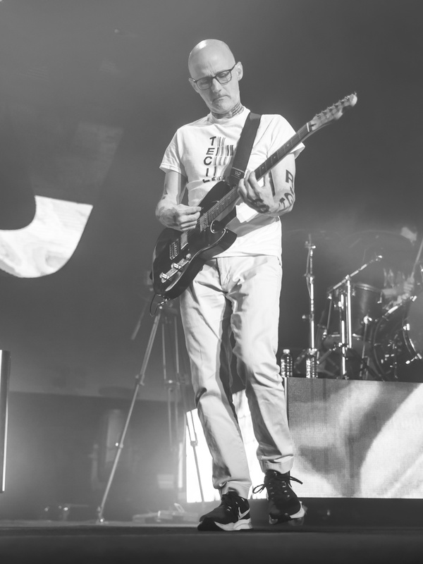 Moby, Zorlu PSM'de 15 Yıl Sonra Efsane Bir Gece Yaşattı