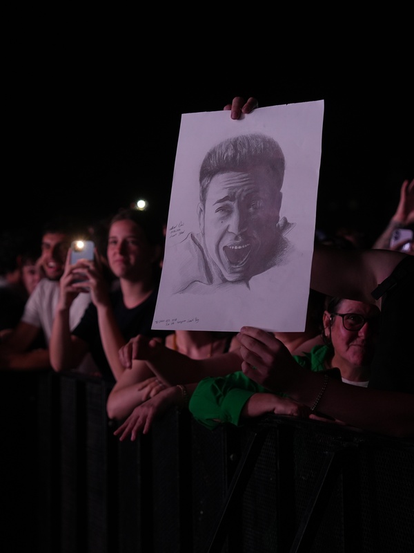 Levent Yüksel Bursa Kültür Yolu Festivali'nde Nostalji Rüzgarı Estirdi