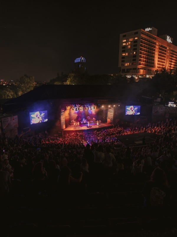 Thee Sacred Souls İstanbul Caz Festivali'nde Rüzgar Estirdi