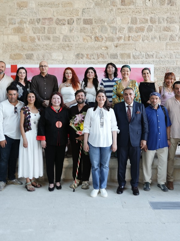 Arnica Art Land Edirne Kırmızısı'nı Dünyaya Taşıdı