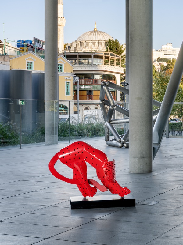 İstanbul Modern'in “Yüzen Adalar” Sergisi 2.75 Milyon Ziyaretçiye Ulaştı
