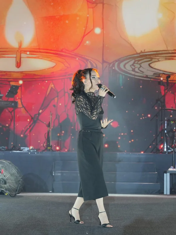 Fatma Turgut Van Kültür Yolu Festivali'ne Damga Vurdu