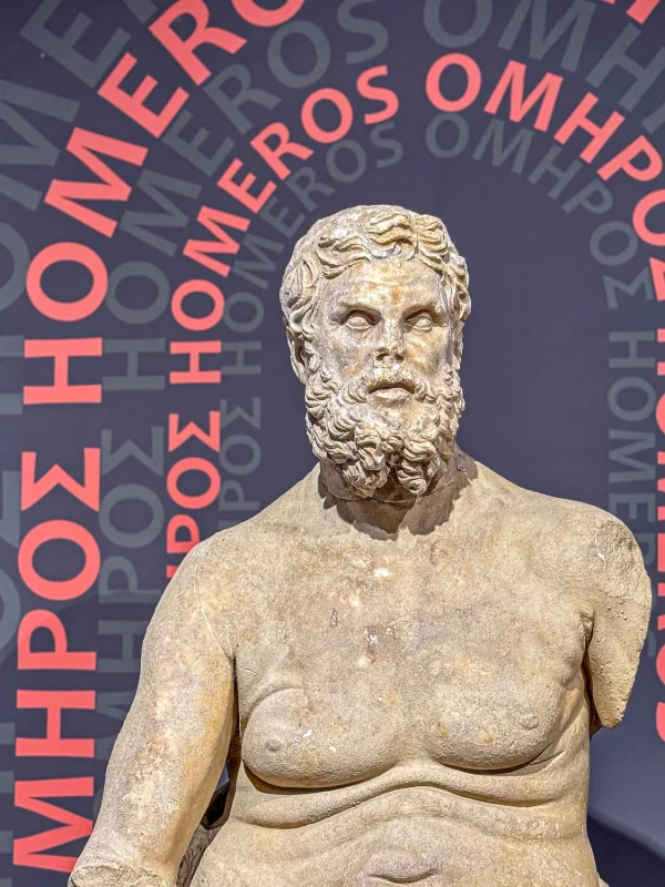 Homeros Heykeli İzmir Kültür Sanat Fabrikası'nda Sergileniyor