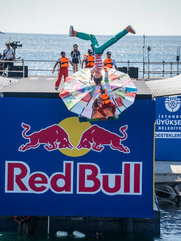 Red Bull Uçuş Günü İstanbul'da Yüz Binleri Coşturdu