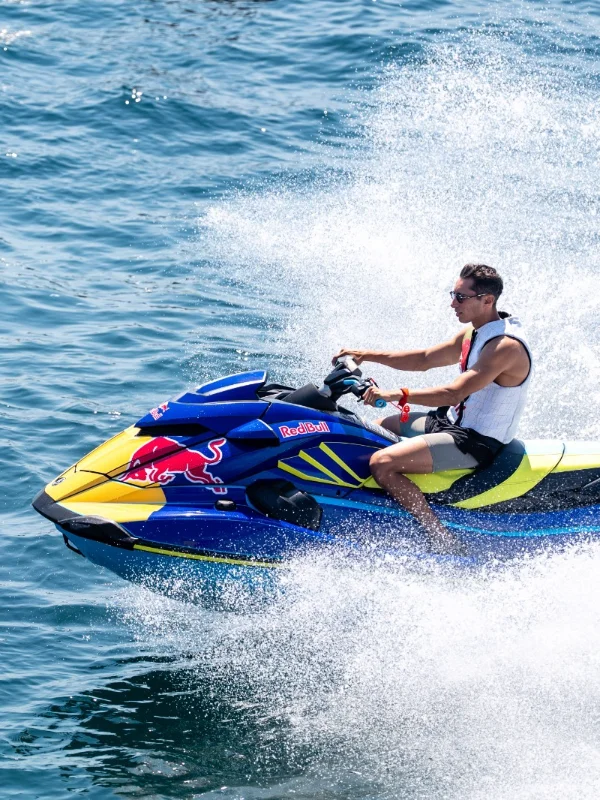 Red Bull Uçuş Günü İstanbul'da Yüz Binleri Coşturdu