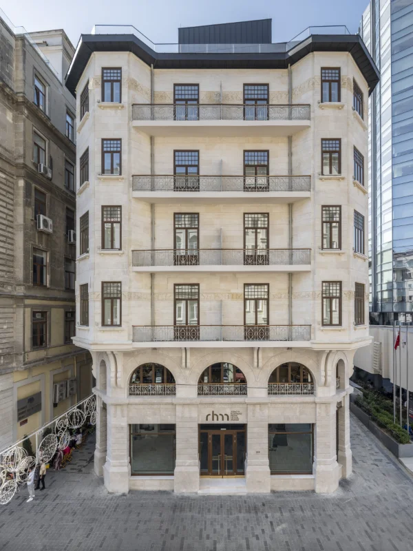 İş Bankası Resim Heykel Müzesi Kalıcı Sergisini Yeniledi