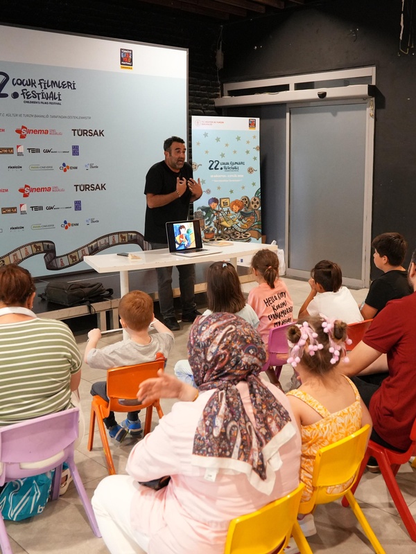 22. TÜRSAK Çocuk Filmleri Festivali Çanakkale'de Devam Ediyor