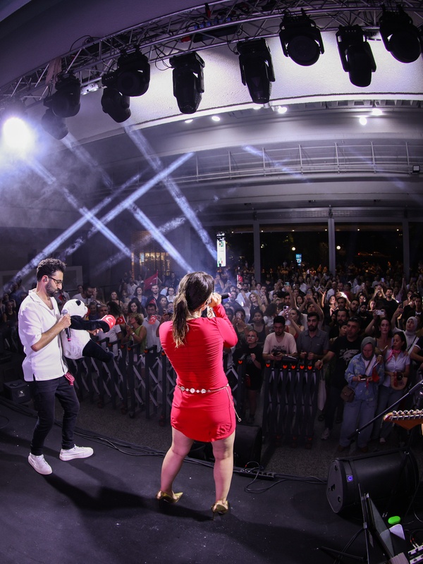 Pandami Music, QNB Terminal Kadıköy'de Zafer Bayramı'nı Kutladı