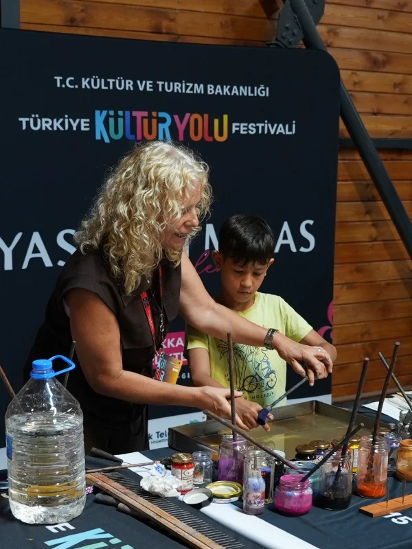 Çanakkale Kültür Yolu Festivali'nde Assos'tan Sinemaya Uzanan Keşifler