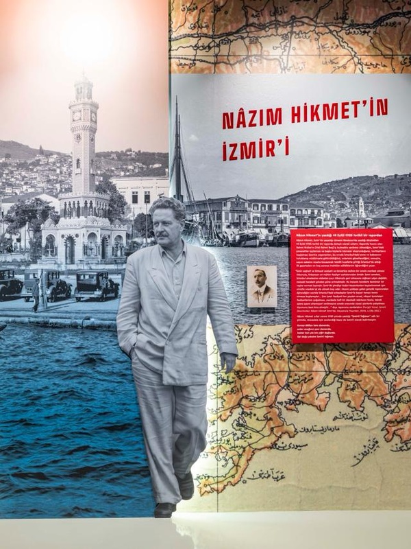 Nâzım Hikmet'in 'Romantika'sı İzmir'de Kapılarını Açtı