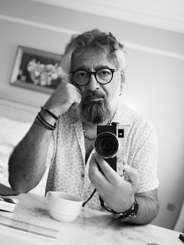 Mustafa Seven'in 'Nasip' Sergisi İstanbul'dan Londra'ya Uzanan Bir Bakış