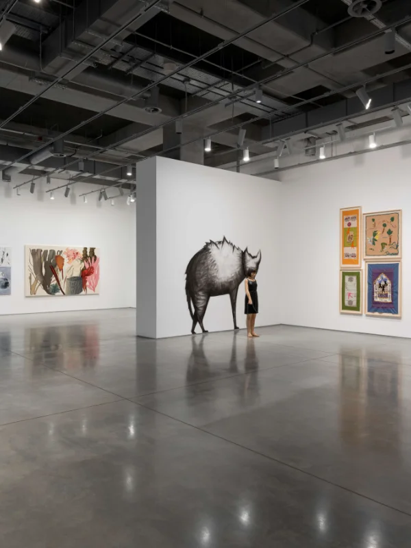 İstanbul Modern’de “Aynı Mavinin Altında” Sergisi Açıldı