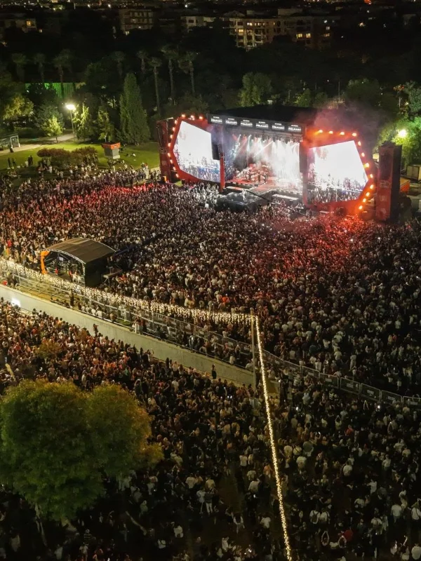 İzmir Enternasyonal Fuarı Müzik Ve Mizahla Dolu Akşamlar Sunuyor
