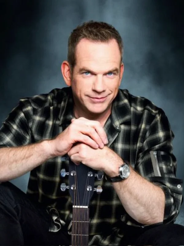 Defne Samyeli'den Garou Konserine Sürpriz Katılım