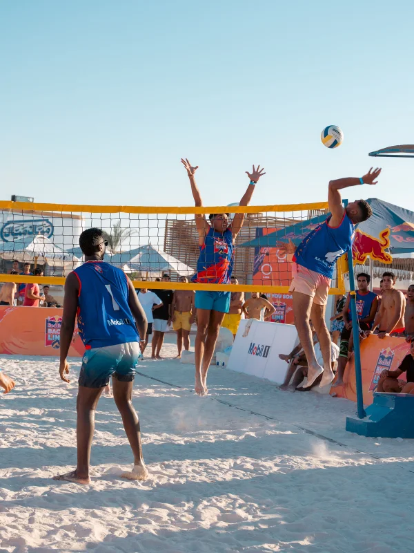 Red Bull Back Line Voleybol Heyecanını Kumsala Taşıyor