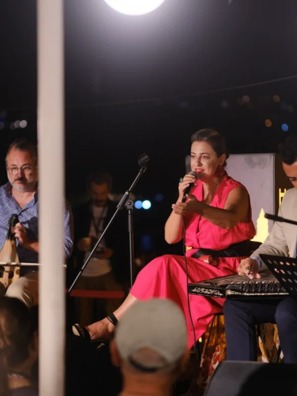 Dilek Türkan İle İstanbul Arası’nda