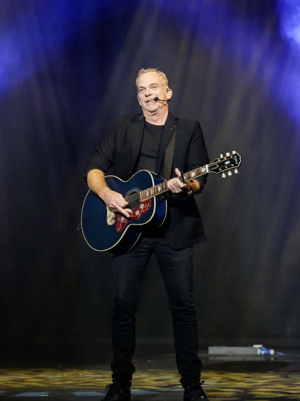 Garou Ve Defne Samyeli Harbiye'de Alkışları Topladı