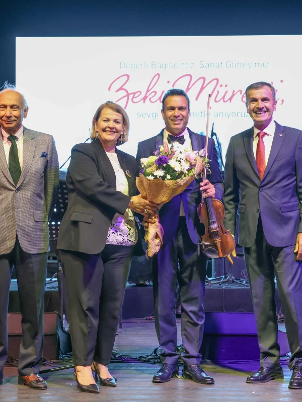 Zeki Müren Vefatının 30. Yılında Bodrum'da Özlemle Anıldı