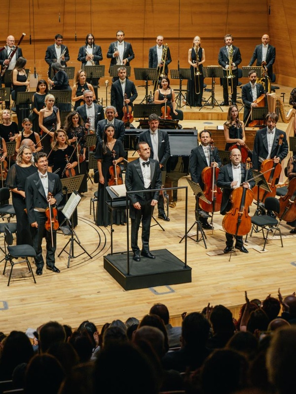 CSO 200. Yılını Kapalı Gişe Konserle Kutladı