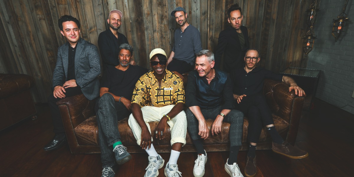 Jazzanova (live) ft. Wayne Snow
