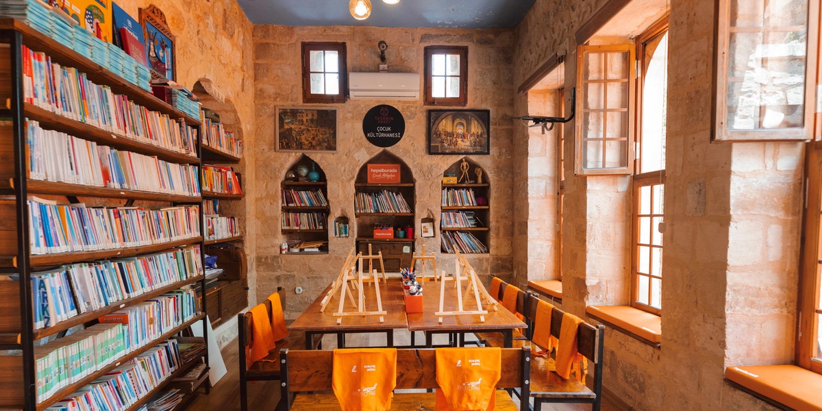 Hepsiburada'dan 7. Mardin Bienali'ne Çocuk Desteği
