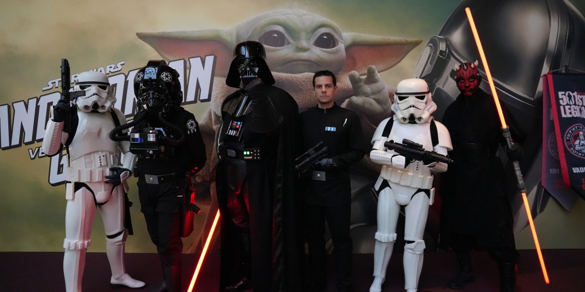 Star Wars: Mandalorian ve Grogu IMAX'ta Cosplay'le Açıldı