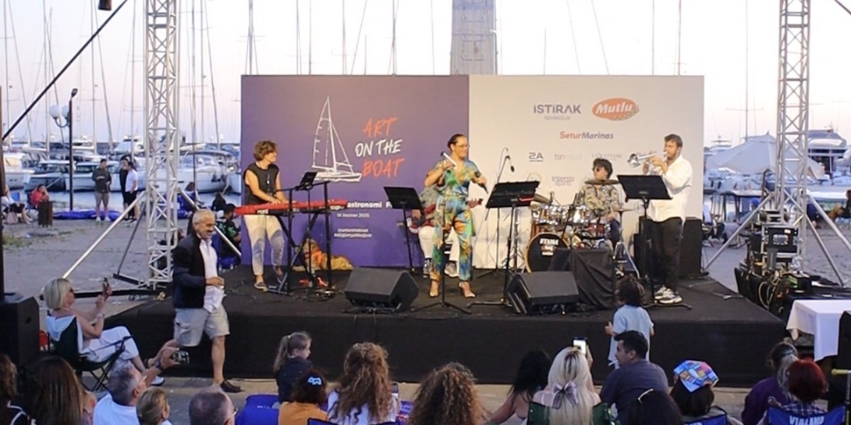 Art on the Boat: Çatışma Kalamış'ta Bağa Dönüşüyor