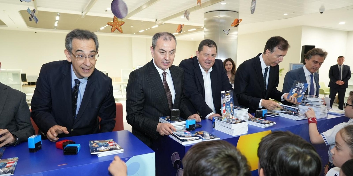 İş Bankası'ndan Çocuklara 19 Yıldır Kitap Coşkusu
