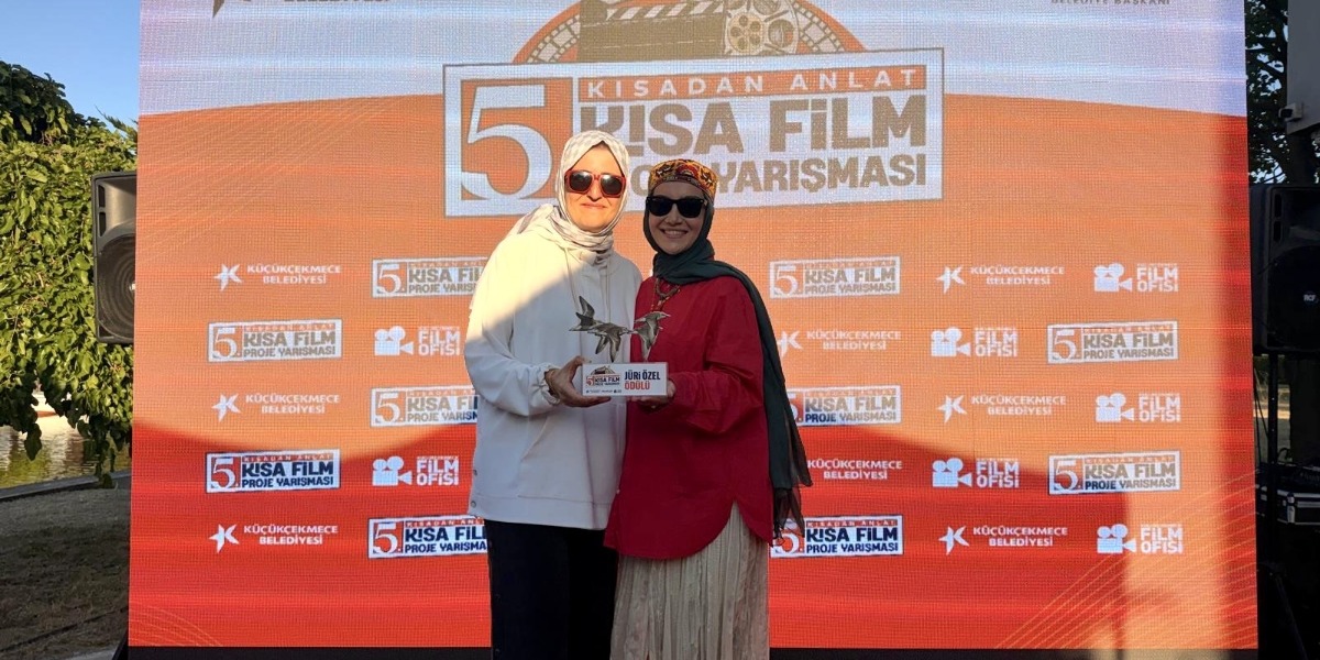 Saba Film'den Çifte Başarı: Gülizar Ve Kuşun Kanadında Ödüllere Uçtu