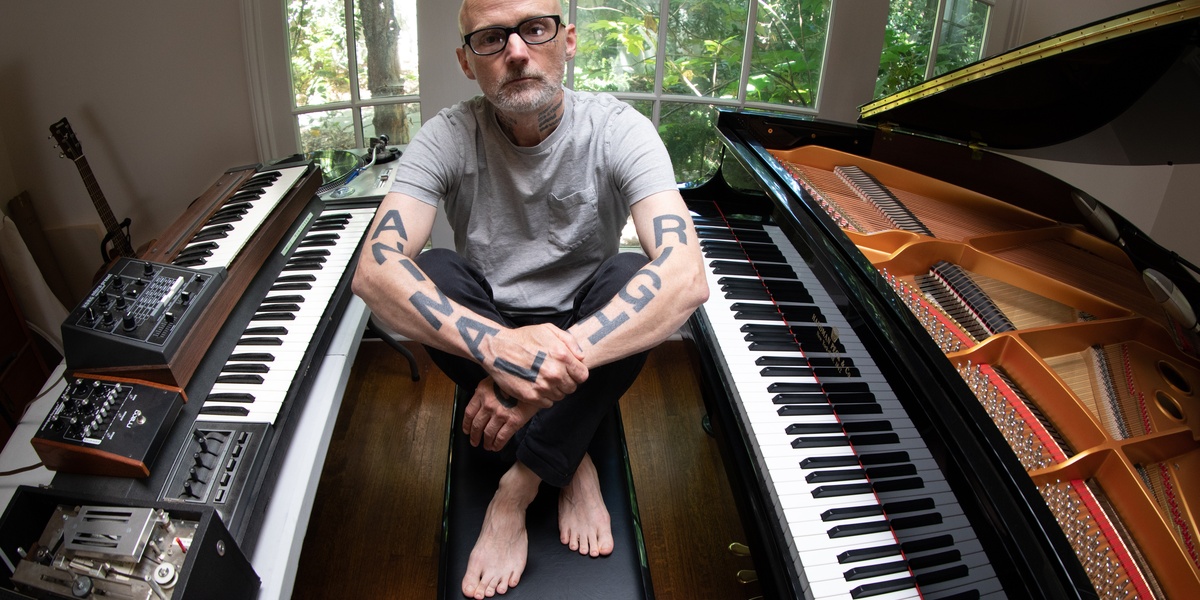 Moby, 29 Haziran'da Zorlu PSM Turkcell Sahnesi'nde