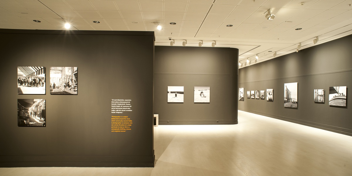 Yıldız Moran'ın Zamansız Fotoğrafları Edirne Bienali'nde