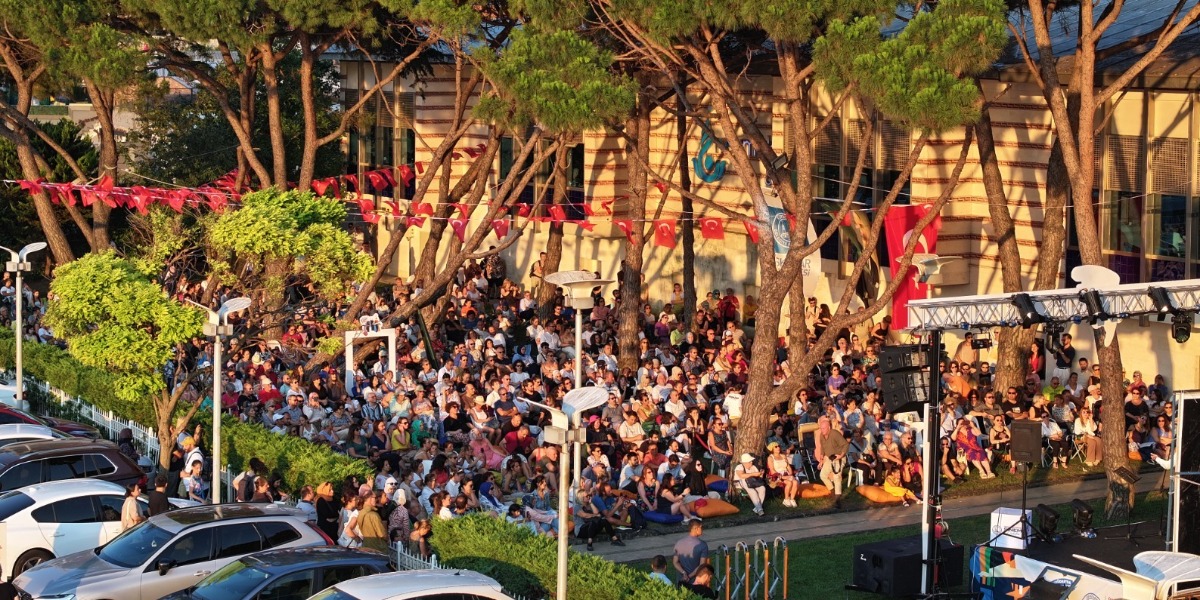 Serhan Bali ve Burcu Hancı 12 Temmuz'da Nevmekân Sahil'de