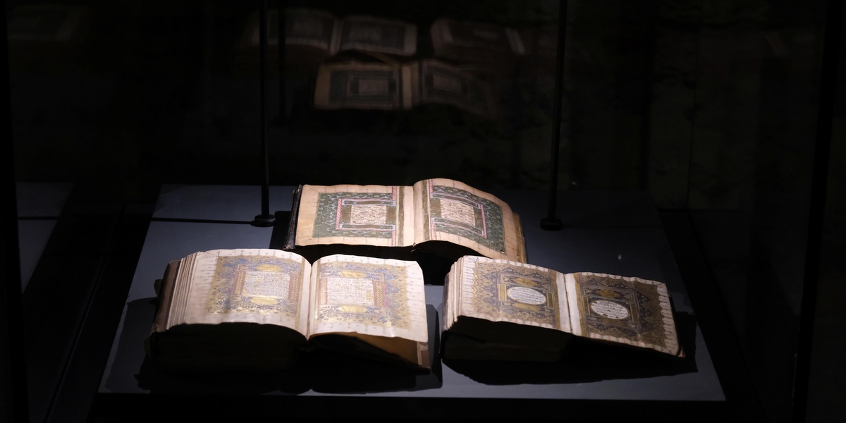 Kalbin Mührü Sergisi Osmanlı Mirasını Yeniden Birleştiriyor