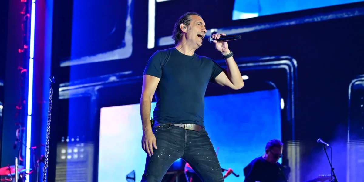 Kıraç, Van Kültür Yolu Festivali'nde Rock Rüzgarı Estirdi