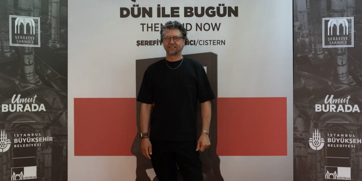 Seçkin Pirim'in “Dün İle Bugün” Sergisi Şerefiye Sarnıcı'nda Uzatıldı