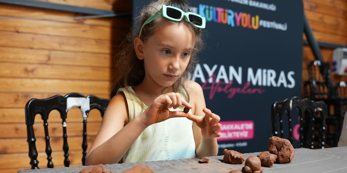 Çanakkale Kültür Yolu Festivali İkinci Gününe Damga Vurdu