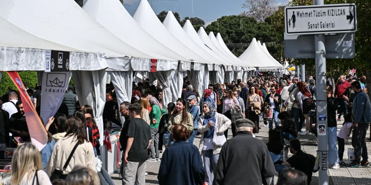 İzkİtap 8. kez kültürpark’ta kitapseverleri ağırlayacak