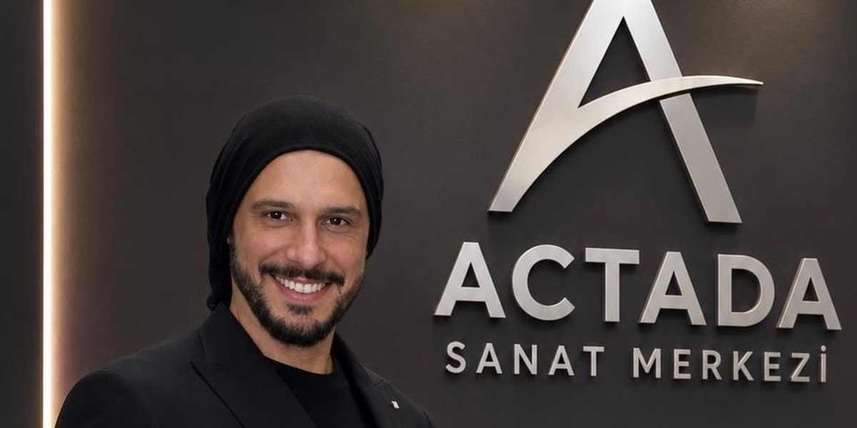 Şener Şen, 'Zengin Mutfağı' ile 26 Eylül'de KKTC'de Sahne Alacak