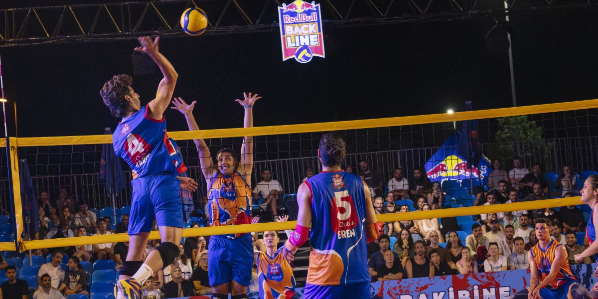 Red Bull Back Line Voleybol Heyecanını Kumsala Taşıyor
