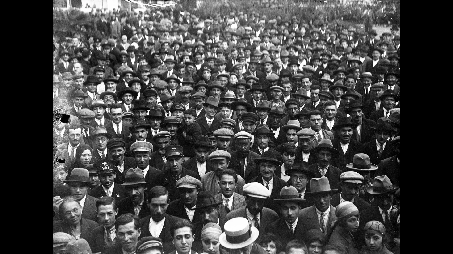 Cumhuriyetin Kamera Arkası Sergisi Pera Müzesi'nde Açıldı